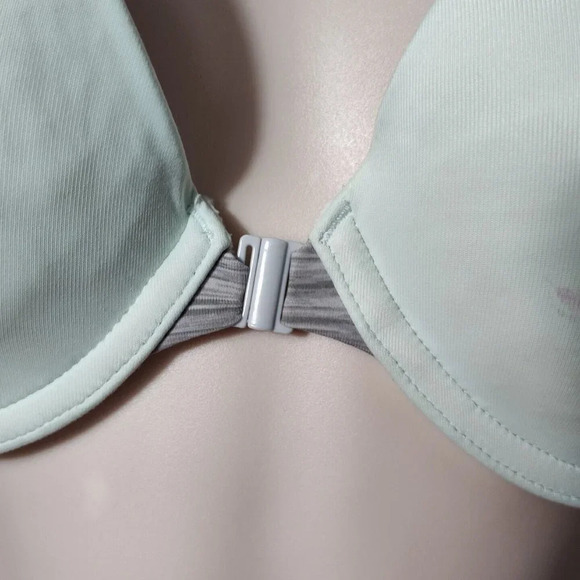 Victorias Secret PINK Wear Everywhere Push Up Bra Size 32DD Green Front Closure - Picture 2 of 11